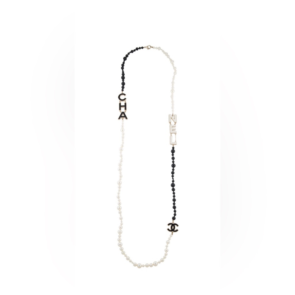 CHANEL Black and White Long Beaded Necklace